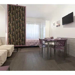 Apartament My Purple In The Center Of Rzym
