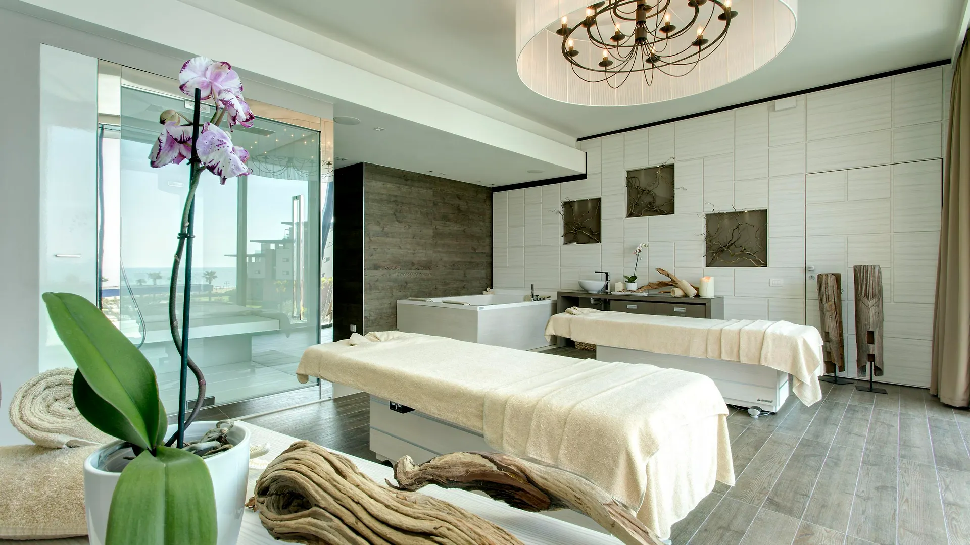 Otel Almar Jesolo Resort & Spa